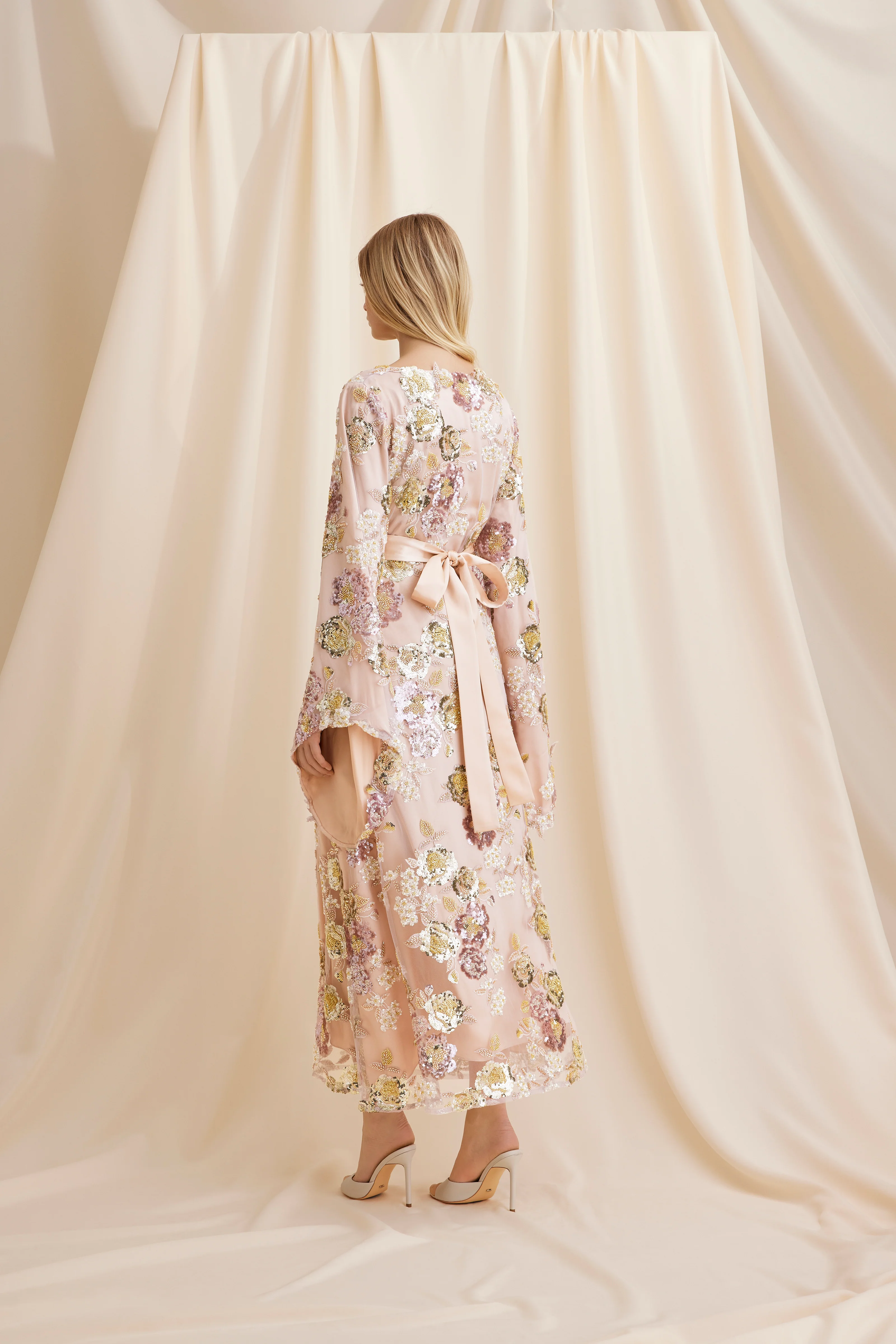 ETERNAL BLOOM ROBE - Image 8