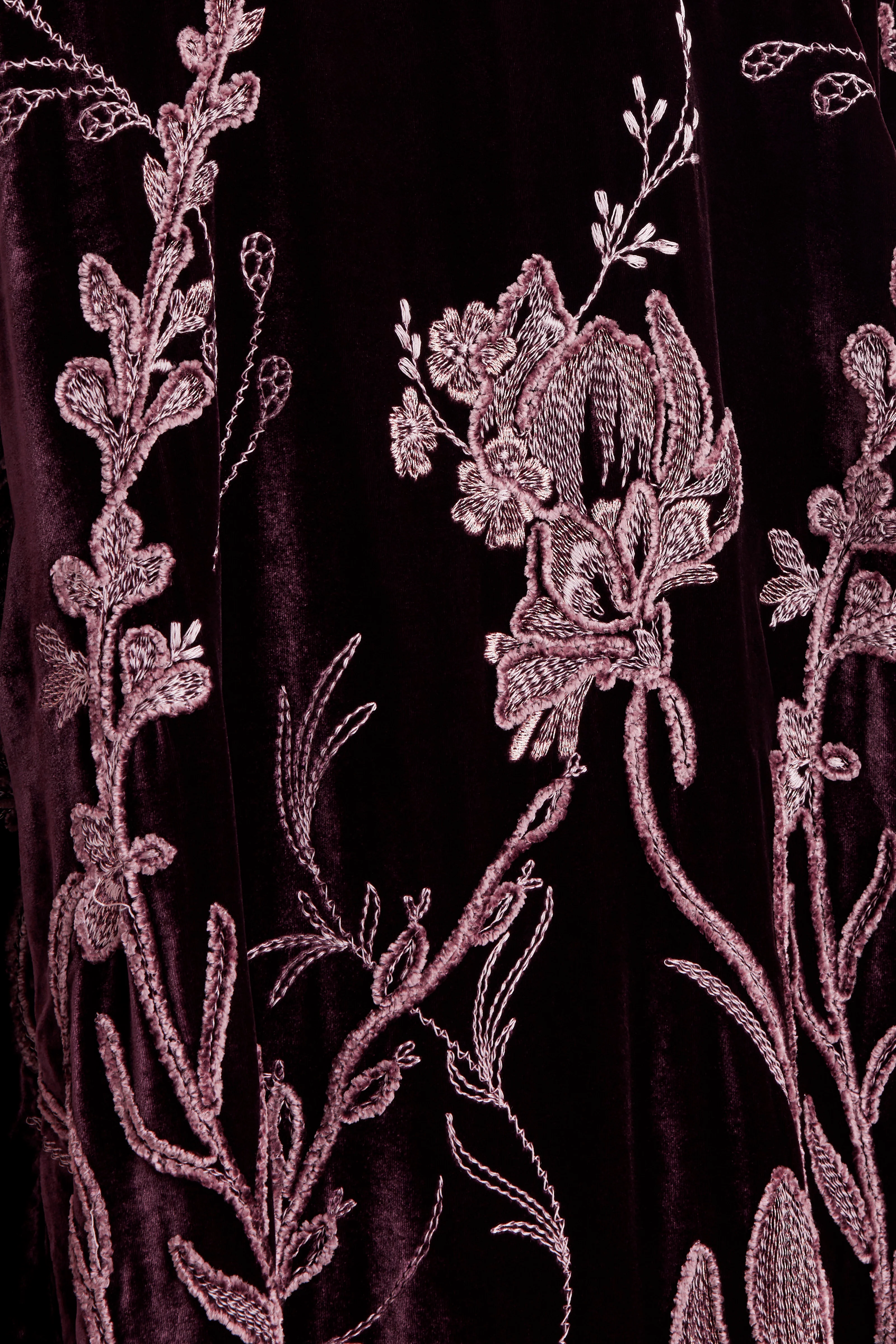 STATELY ROBE - Image 4