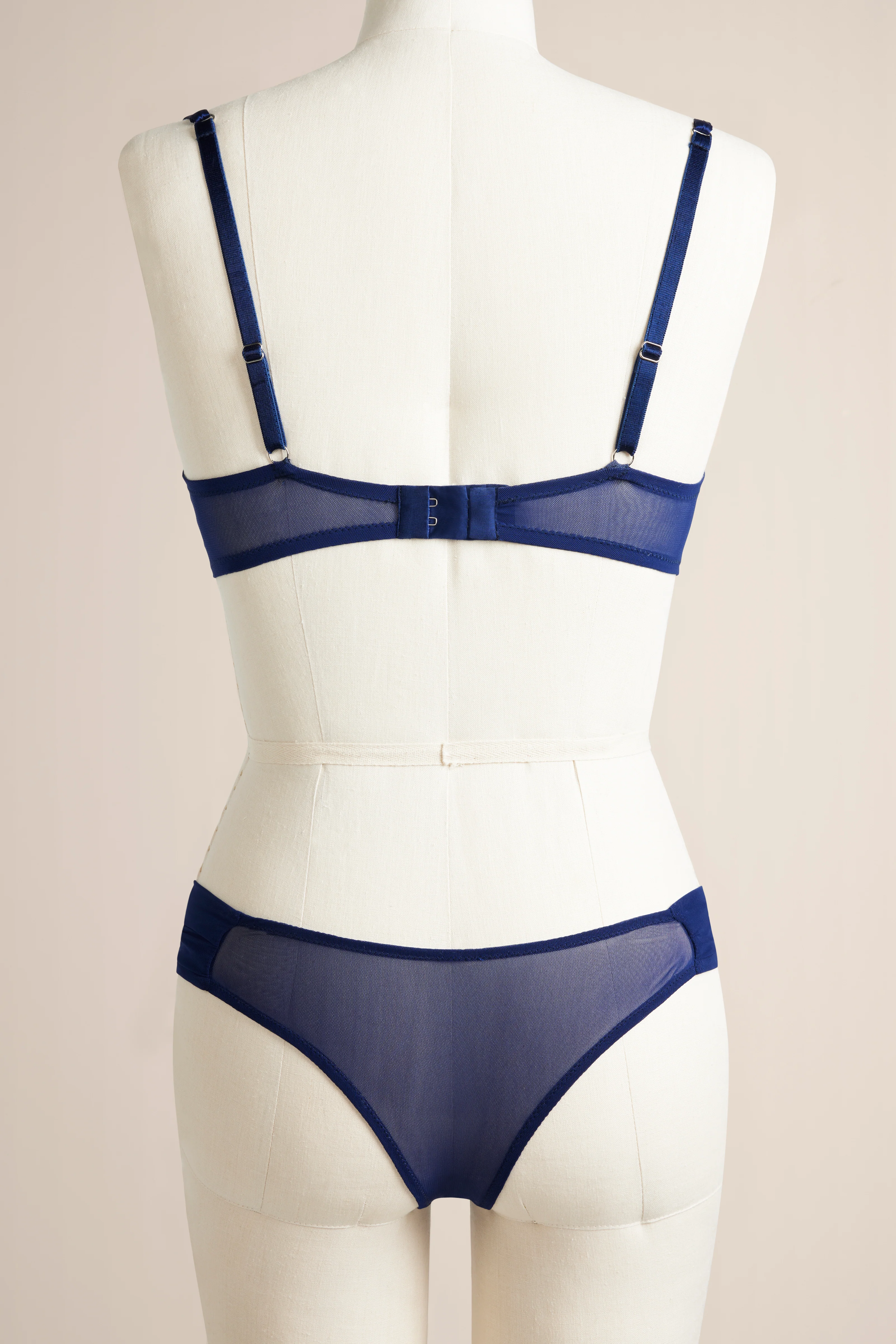 DOROTHY THONG - Image 6