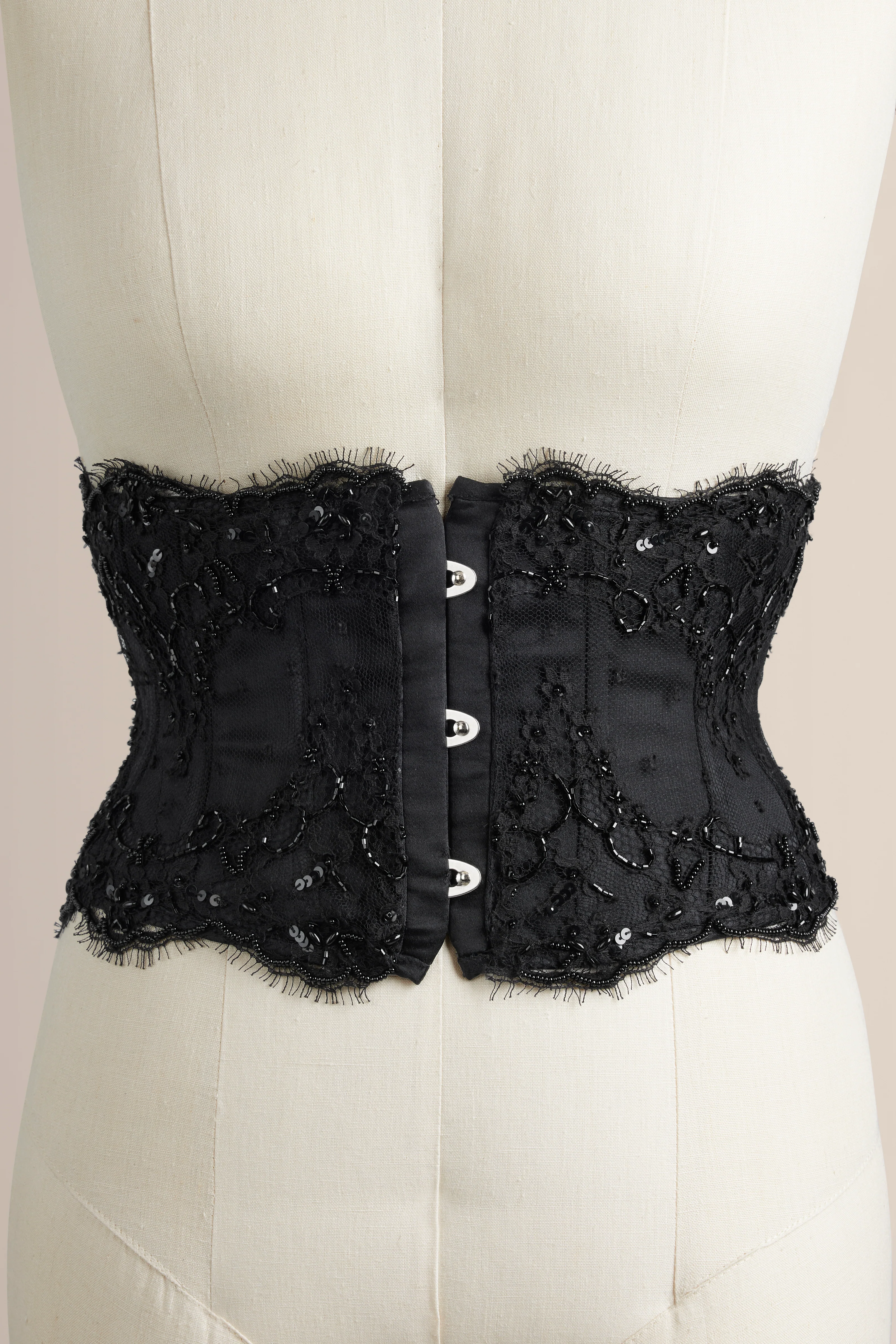 VIVIENNE WASPIE - Image 3